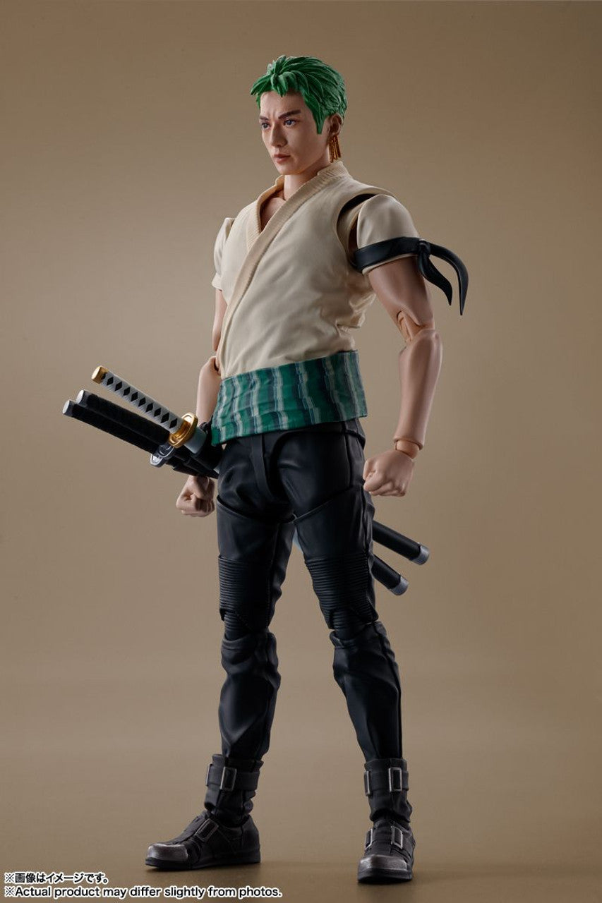 BANDAI Spirits Roronoa Zoro (A Netflix Series: ONE PIECE)