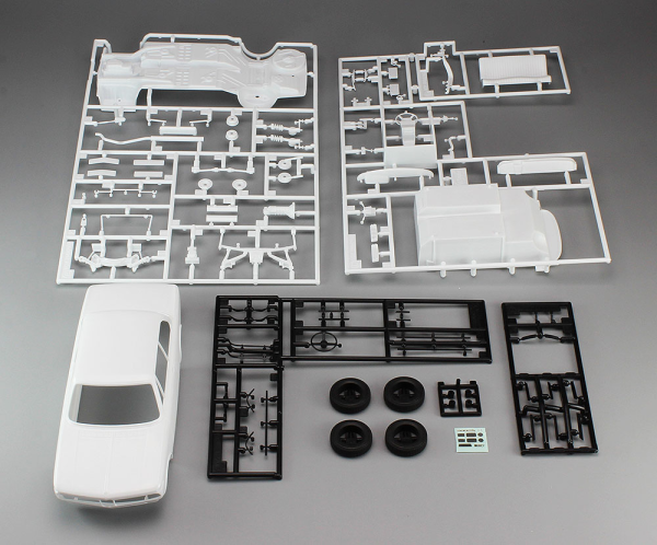 Hasegawa [HC23] 1:24 BMW 2002 tii(4967834211230)(4967834211230)