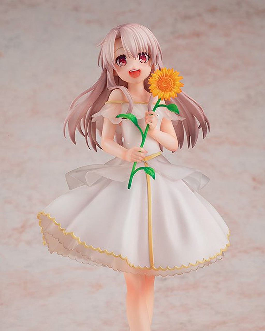 KADOKAWA Illyasviel von Einzbern: Summer Dress ver.