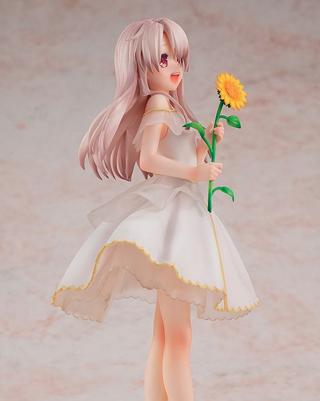 KADOKAWA Illyasviel von Einzbern: Summer Dress ver.