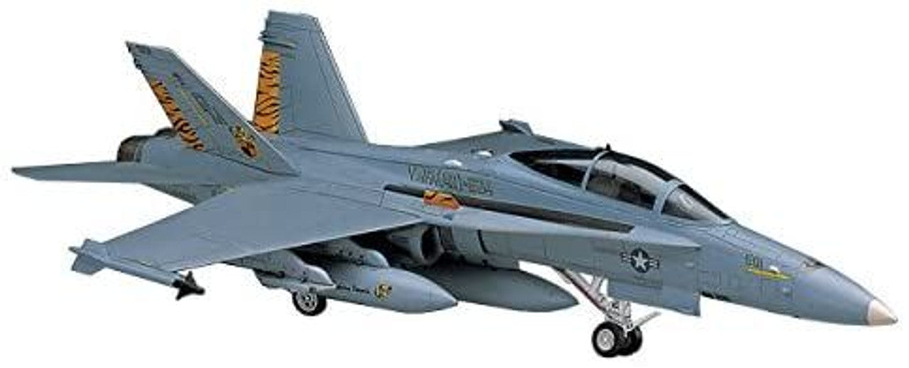 Hasegawa [D9] 1:72 F/A-18D HORNET