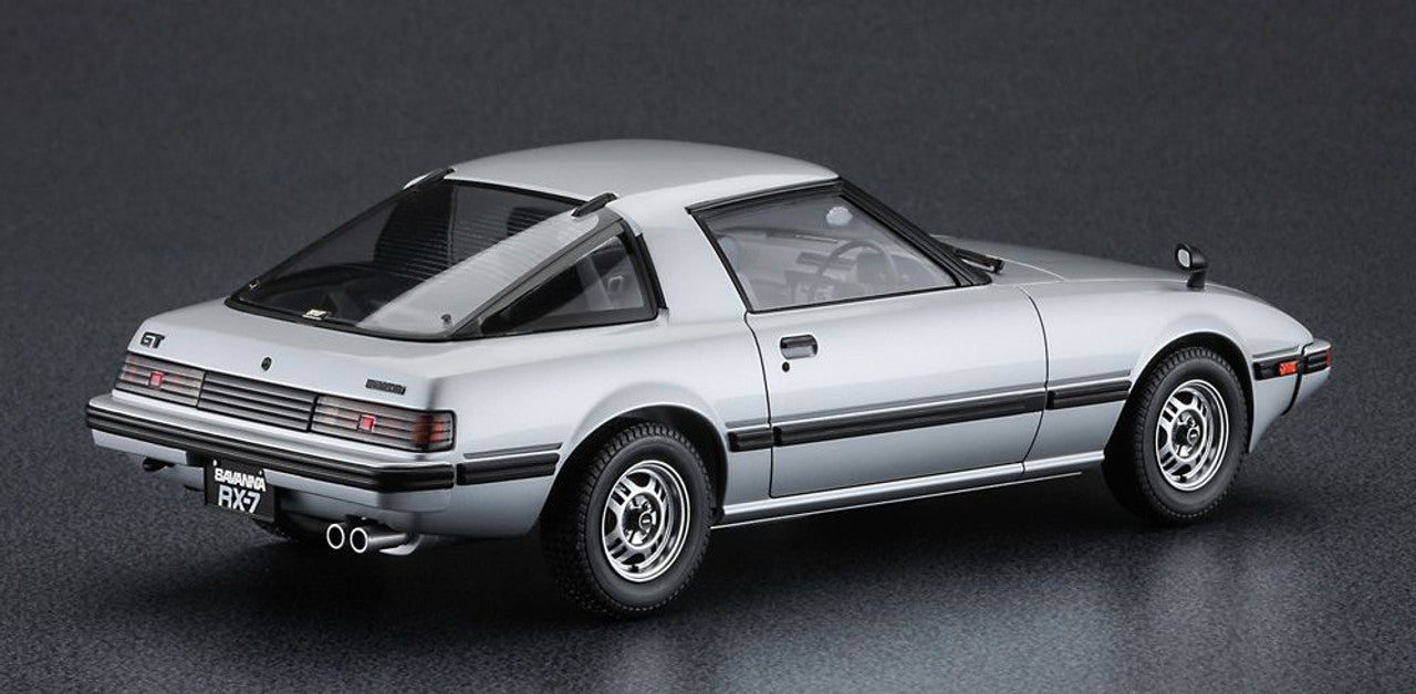 Hasegawa 1/24 MAZDA SAVANNA RX-7 (SA22C) MIDDLE VERSION GT (1980)