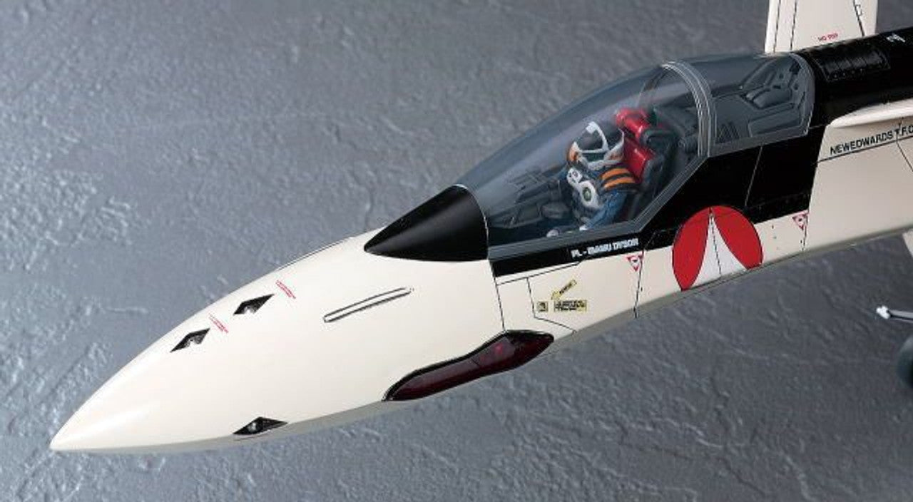 Hasegawa [MC01] 1:48 YF-19 MACROSS PLUS