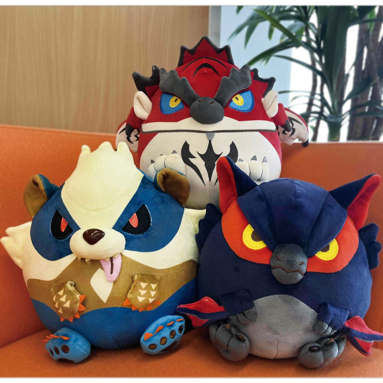 CAPCOM Monster Hunter Fluffy Eggshaped Plush Nargacuga