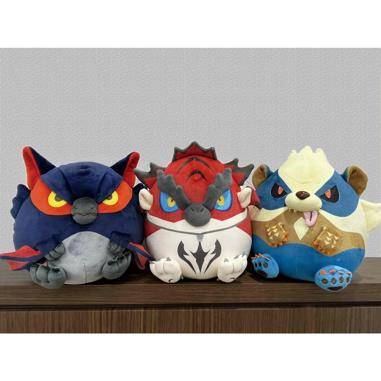 CAPCOM Monster Hunter Fluffy Eggshaped Plush Nargacuga