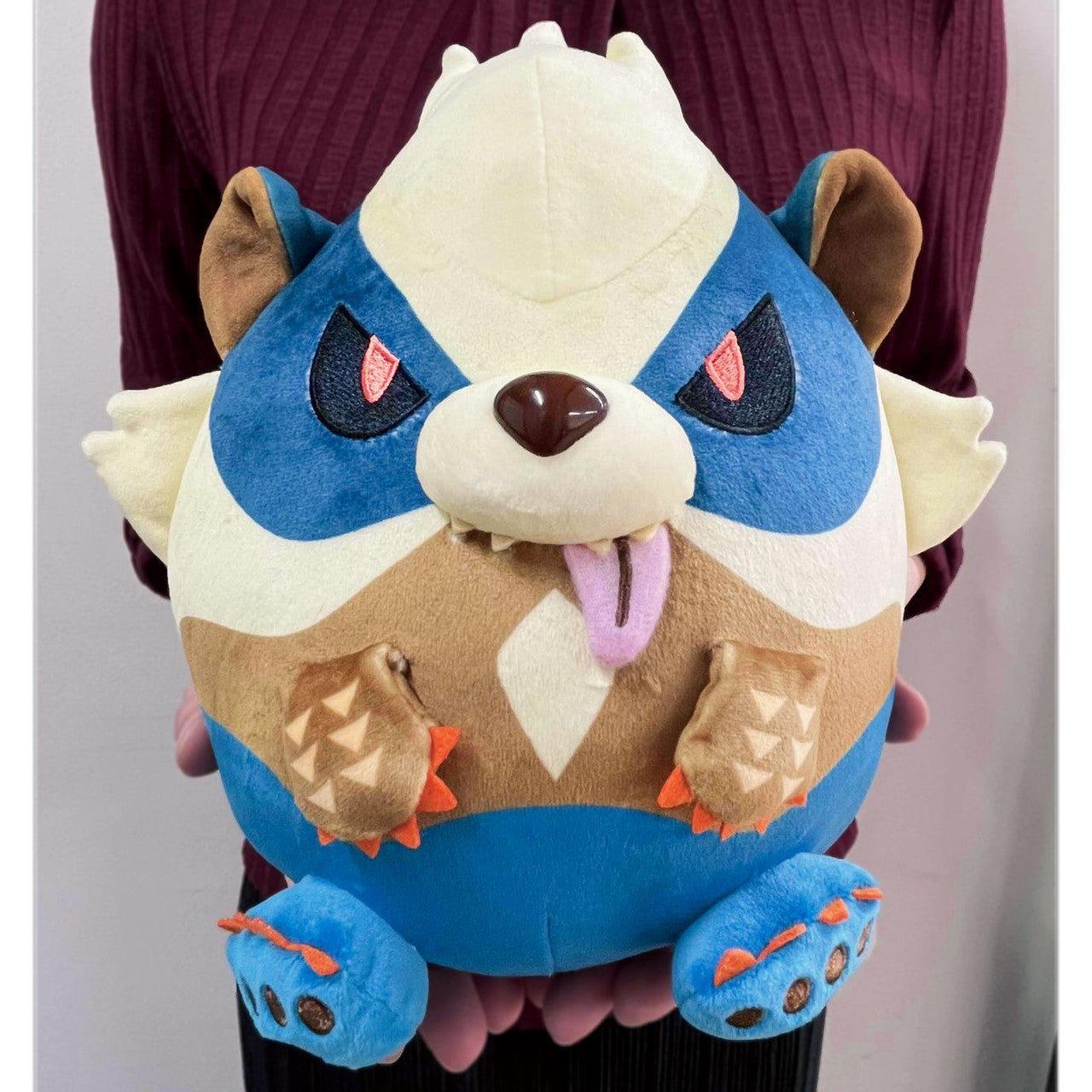 CAPCOM Monster Hunter Fluffy Eggshaped Plush Arzuros