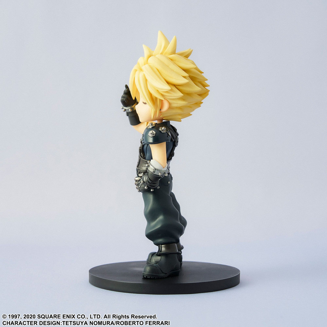 SQUARE ENIX FINAL FANTASY VII REMAKE™ ADORABLE ARTS  - CLOUD STRIFE