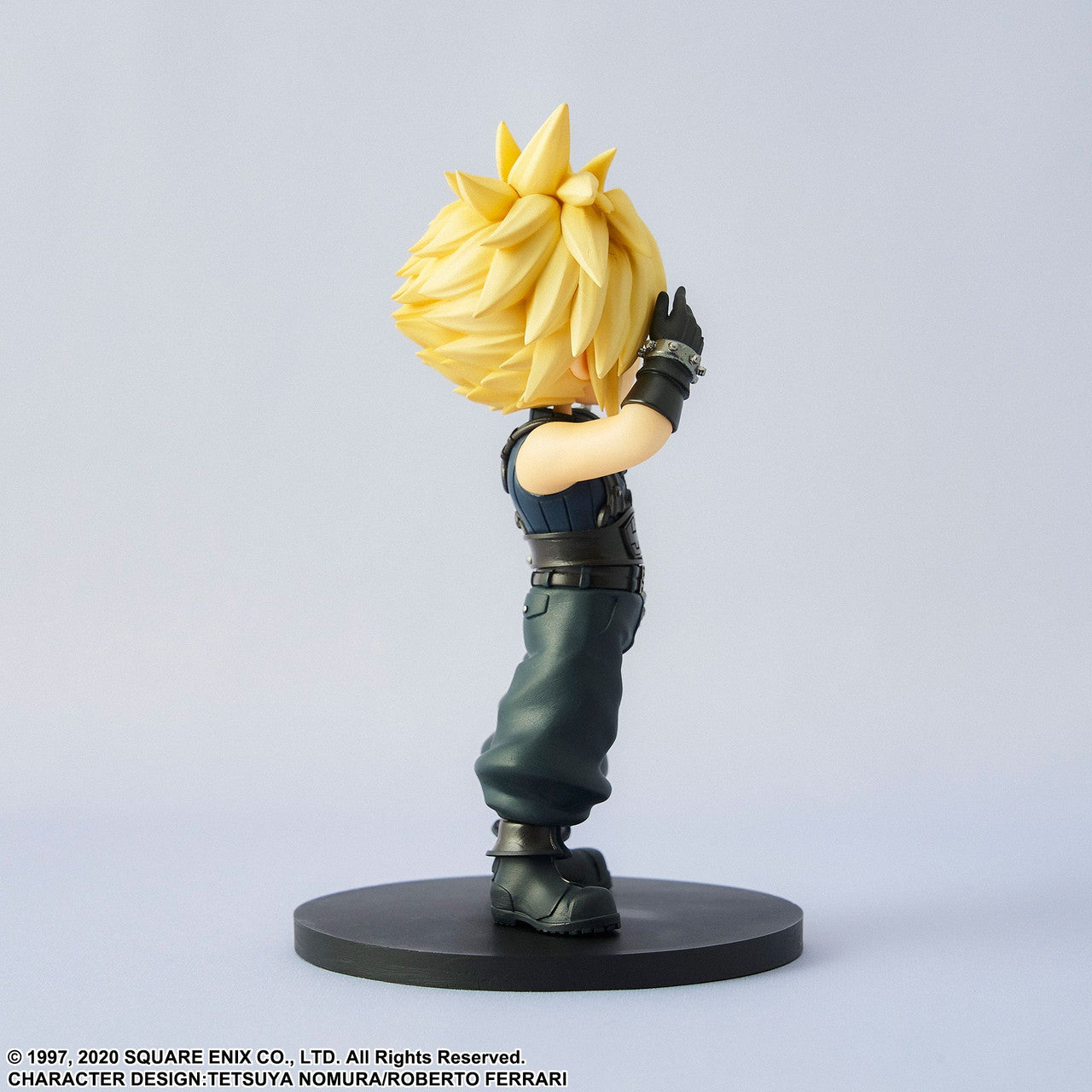 SQUARE ENIX FINAL FANTASY VII REMAKE™ ADORABLE ARTS  - CLOUD STRIFE