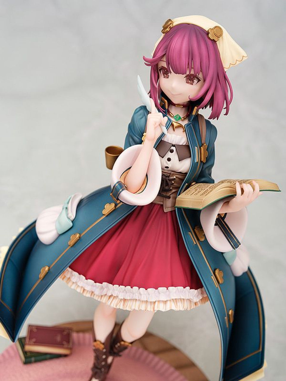 Good Smile Company Atelier Sophie: The Alchemist of the Mysterious Book Series Sophie Neuenmuller Everyday Ver. 1/7 Scale Figure