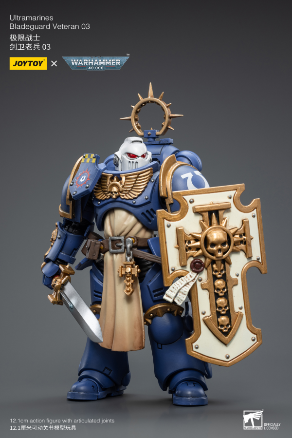 Joy Toy Ultramarines Bladeguard Veteran 03