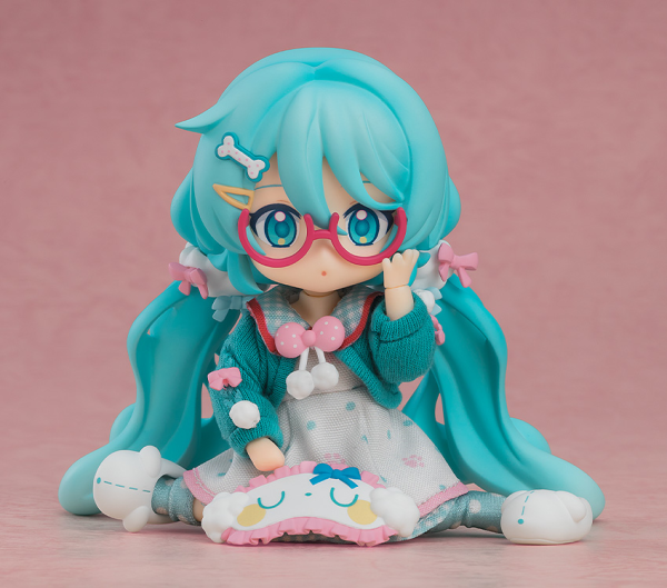 Nendoroid Doll Hatsune Miku: Loungewear Outfit Ver. | 4580590200272