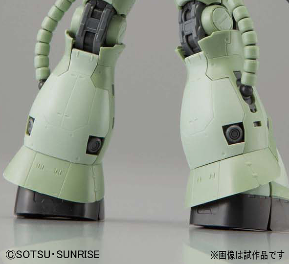 BANDAI Hobby RG 1/144 #04 MS-06F Zaku II