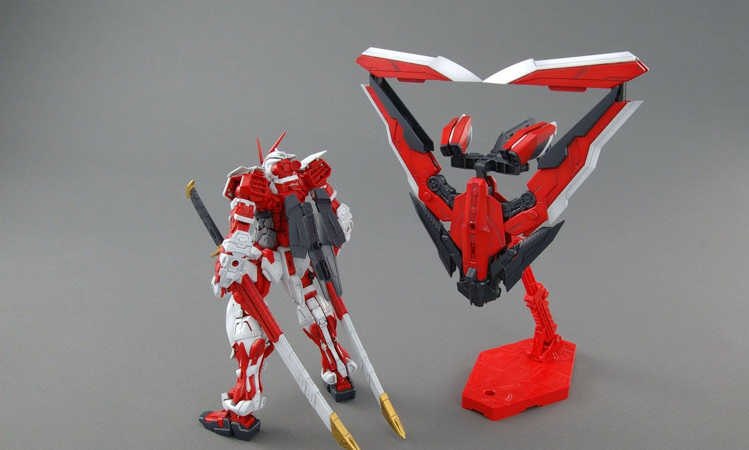 BANDAI Hobby MG 1/100 Astray Red Frame Revise