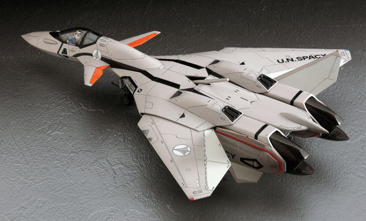 Hasegawa [22] 1:72 VF-11B THUNDERBOLT MACROSS PLUS