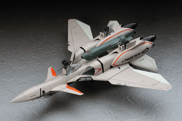 Hasegawa [22] 1:72 VF-11B THUNDERBOLT MACROSS PLUS(4967834657229)(4967834657229)