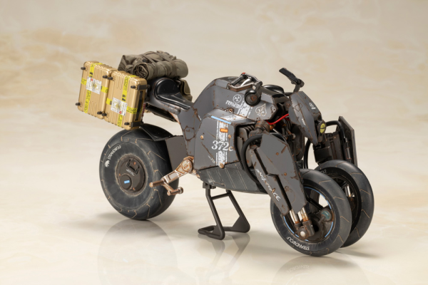 KOTOBUKIYA REVERSE TRIKE OP Ver.