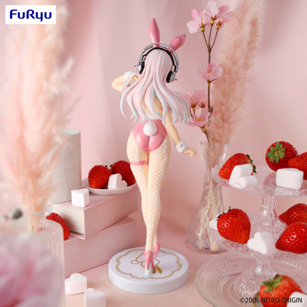 FURYU Corporation SUPER SONICO BiCute Bunnies Figure -SUPER SONICO Pink ver.-