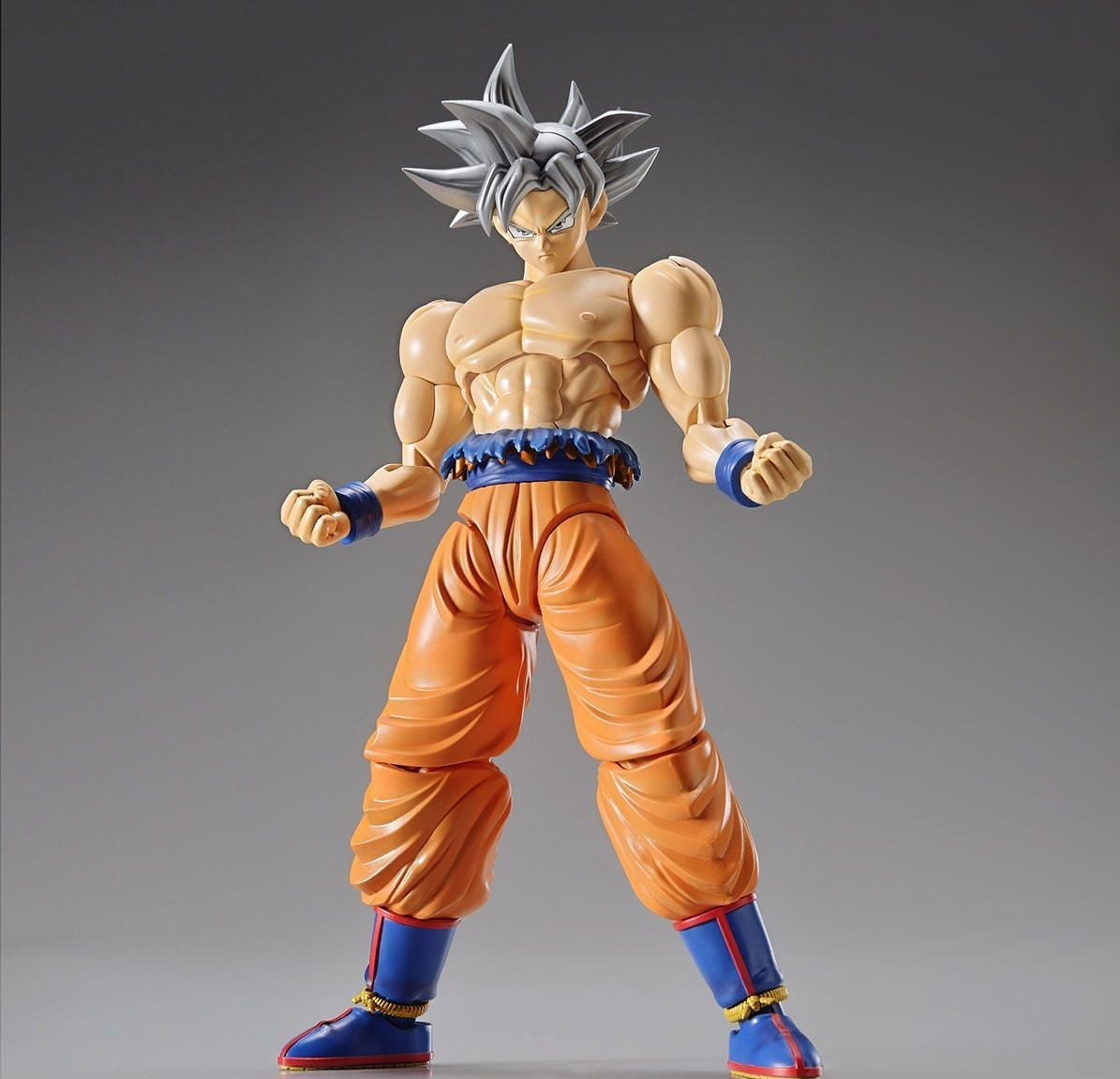 BANDAI Hobby Figure-rise Standard SON GOKOU (ULTRA INSTINCT)