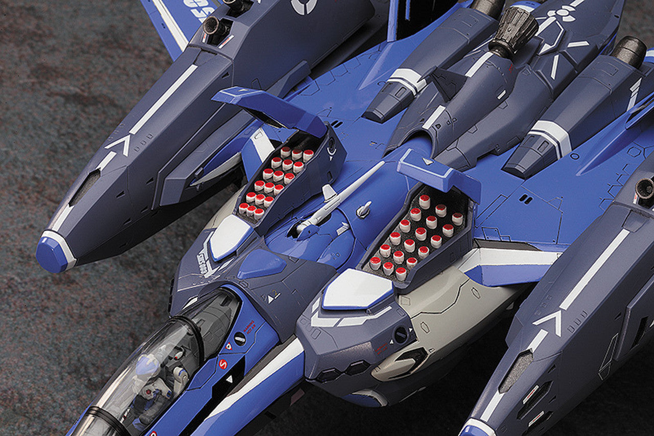 Hasegawa 1/72  VF-25G SUPER MESSIAH "MACROSS FRONTIER"