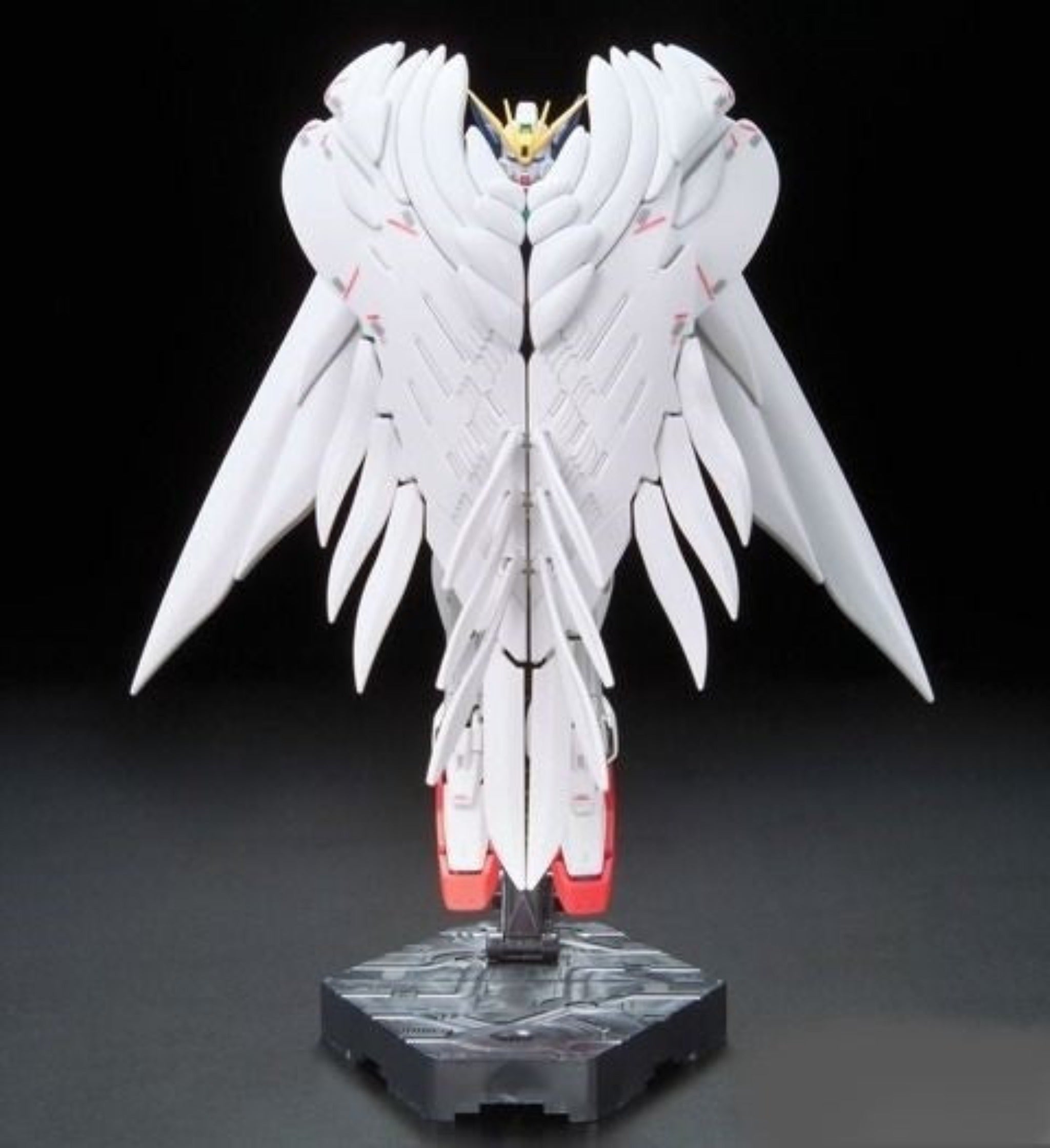 BANDAI Hobby #17 RG 1/144 XXXG-00W0 Wing Gundam Zero EW