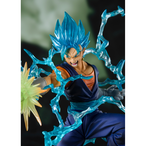 BANDAI Spirits SSGSS Vegito Event Exclusive Color Edition Dragon Ball, Bandai Tamashii Nations Figuarts Zero