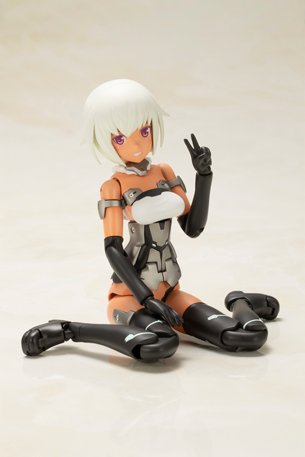 KOTOBUKIYA FRAME ARMS GIRL LAETITIA SILVER VER.(4934054041541)(4934054041541)