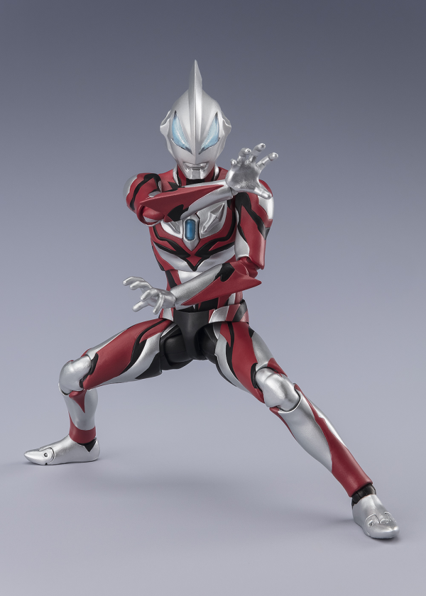 BANDAI Tamashii ULTRAMAN GEED PRIMITIVE [ULTRAMAN NEW GENERATION STARS Ver.] "ULTRAMAN", TAMASHII NATIONS S.H.Figuarts