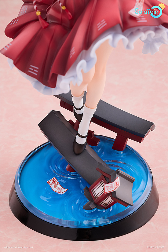 TOUHOU PROJECT REIMU HAKUREI WONDERFUL SHRINE 1/7 PVC FIG