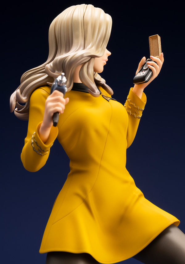 KOTOBUKIYA STAR TREK COMMAND OFFICER BISHOUJO STATUE