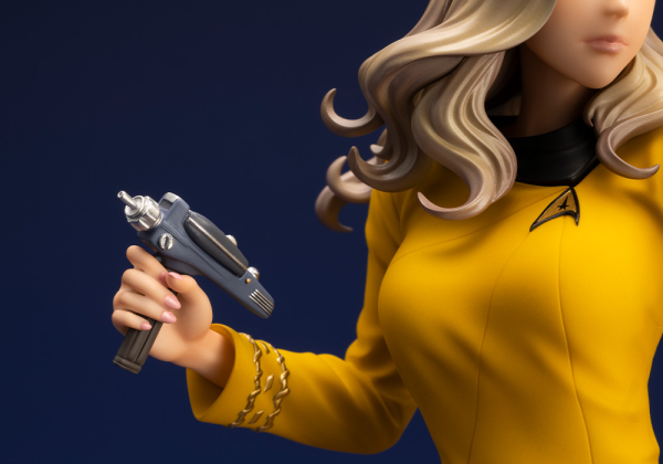 KOTOBUKIYA STAR TREK COMMAND OFFICER BISHOUJO STATUE