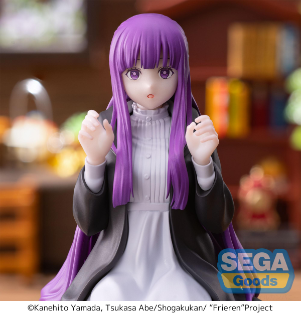 SEGA "Frieren: Beyond Journey's End" PM Perching Figure "Fern"