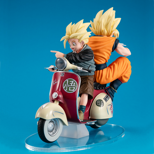 DESKTOP REAL McCOY EX Dragon Ball Z Super Saiyan Son Goku & Super Saiyan Son Gohan＆Mortorbike | 4535123842139