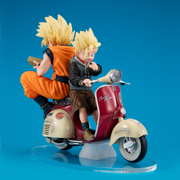 DESKTOP REAL McCOY EX Dragon Ball Z Super Saiyan Son Goku & Super Saiyan Son Gohan＆Mortorbike | 4535123842139