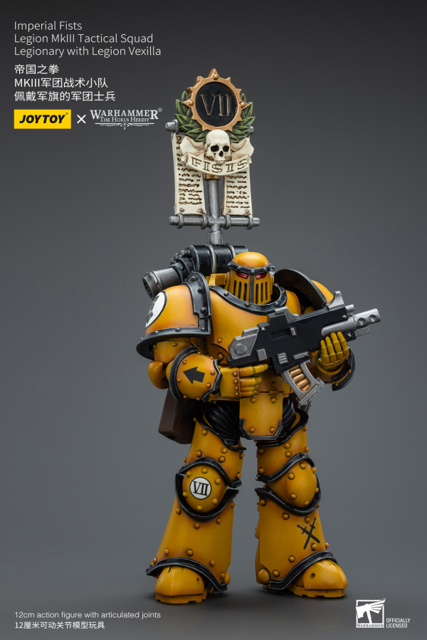 Joy Toy Imperial Fists   Legion MkIII Tactical Squad Legionary with Legion Vexilla