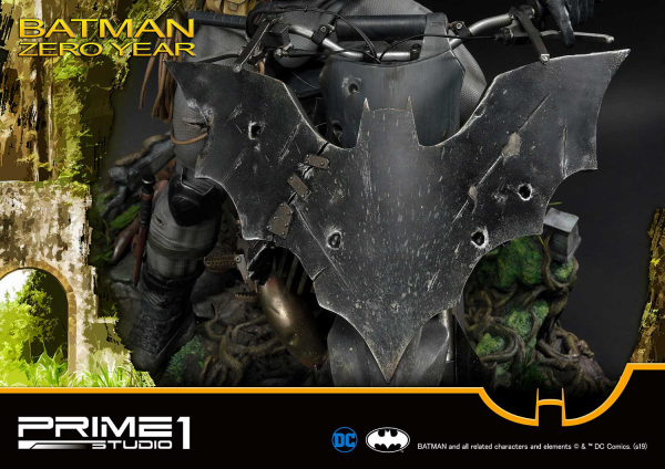 Prime 1 Studio Ultimate Museum Masterline Batman (Comics) Batman Zero Year(4562471908699)(4562471908699)