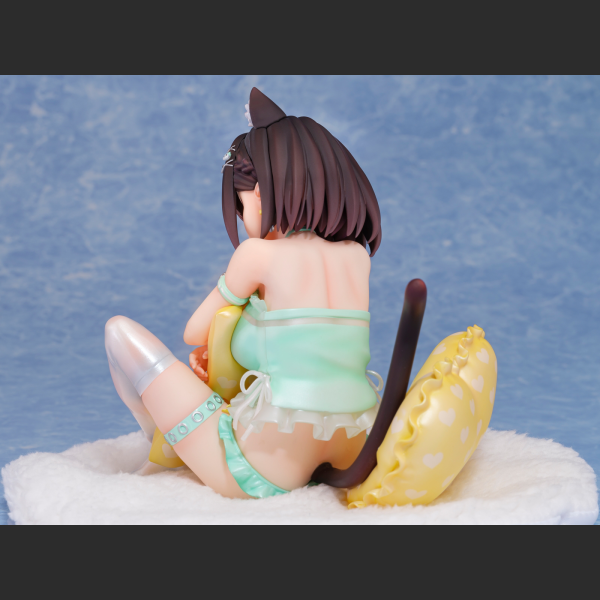 Good Smile Company Gaou 1/6 Daishuku Hold Ayaka chan Mint Green Ver.(4905083110690)(4905083110690)