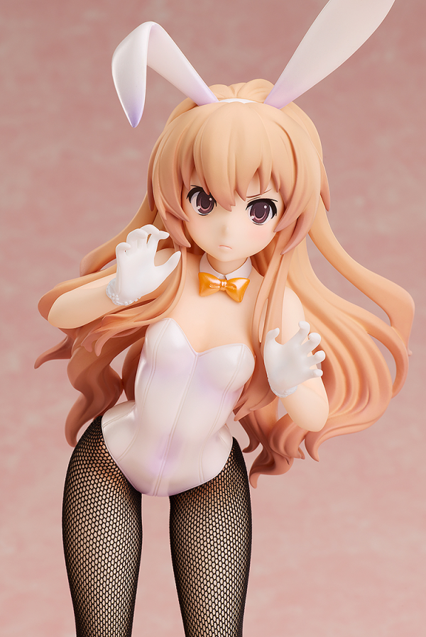 FREEing Taiga Aisaka: Bunny Ver. (1/6 Scale)