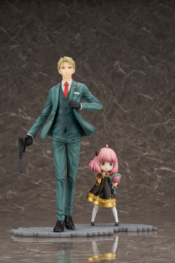 FURYU Corporation SPY×FAMILY Loid Forger 1/7 Scale Figure