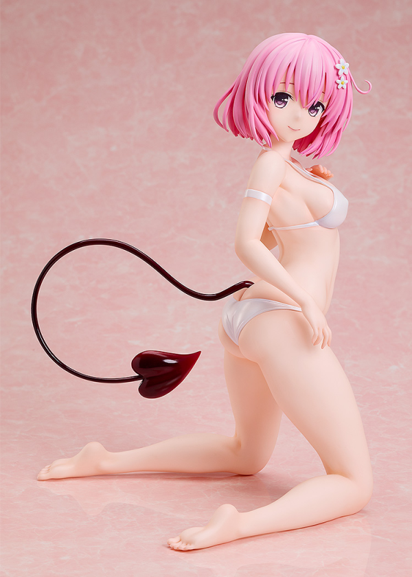 FREEing Momo Belia Deviluke: Swimsuit with Gym Uniform Ver.