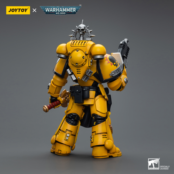 Joy Toy Imperial Fists Lieutenant with Power Sword