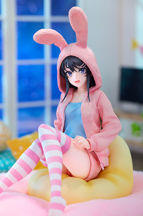 KADOKAWA Mai Sakurajima Hoodie☆Look Rabbit Ears ver.