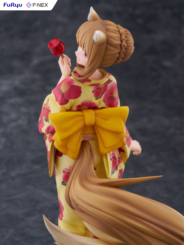 Spice and Wolf Holo Yukata ver. 1/7 Scale Figure