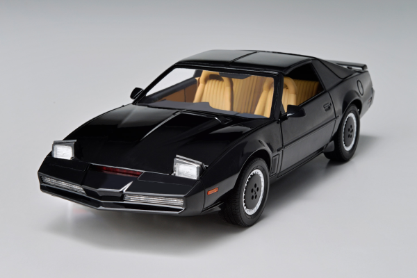 Aoshima 1/24 KNIGHT RIDER KNIGHT 2000 K.I.T.T. SEASONⅠSCANNER & SOUND UNIT(4905083065600)(4905083065600)