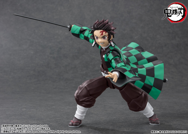 BANDAI Tamashii Tanjiro Kamado "Demon Slayer: Kimetsu no Yaiba", TAMASHII NATIONS S.H.Figuarts