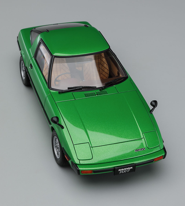 Hasegawa [HC43] 1:24 MAZDA SAVANNA RX-7 (SA22C) EARLY VERSION Limited(4967834211438)(4967834211438)