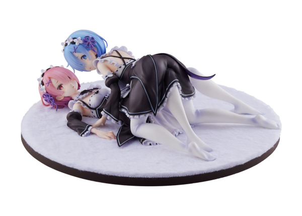 Good Smile Company Re:ZERO -Starting Life in Another World- Ram ＆ Rem 1/7 Scale Figure set