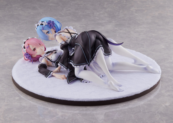 Good Smile Company Re:ZERO -Starting Life in Another World- Ram ＆ Rem 1/7 Scale Figure set