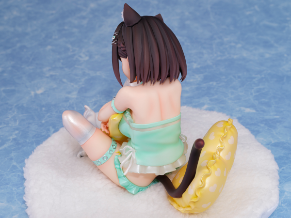 Good Smile Company Gaou 1/6 Daishuku Hold Ayaka chan Mint Green Ver.(4905083110690)(4905083110690)