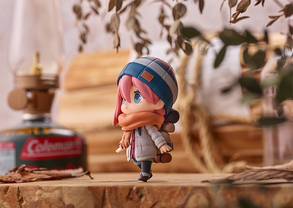 Good Smile Company Nendoroid Nadeshiko Kagamihara: Solo Camp Ver. DX Edition(4545784067550)(4545784067550)