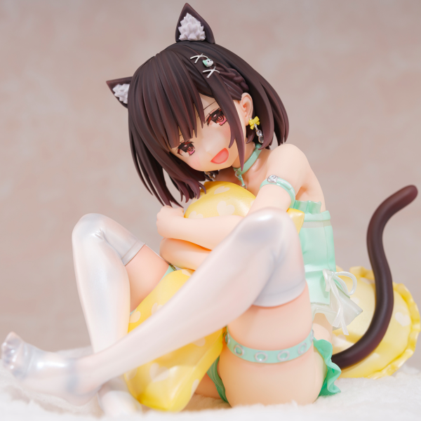 Good Smile Company Gaou 1/6 Daishuku Hold Ayaka chan Mint Green Ver.(4905083110690)(4905083110690)